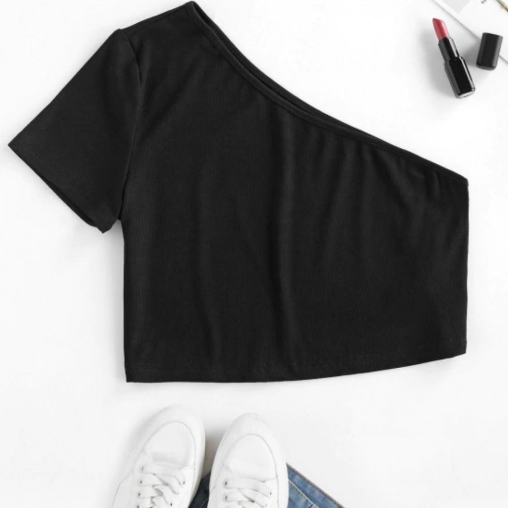 NEW One Shoulder Cropped Top